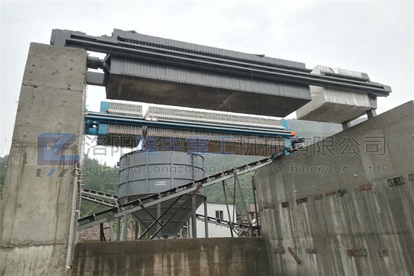 年產萬噸機制砂廂式污泥壓濾機，全套購買需要多少錢